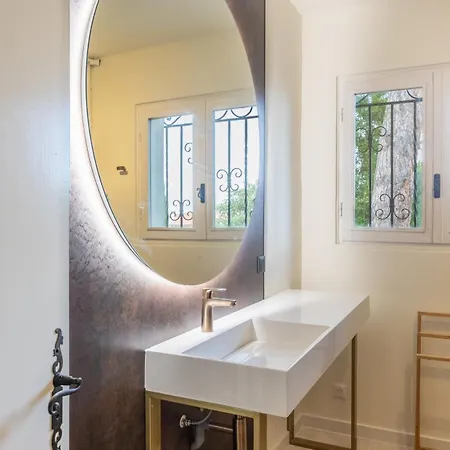 Entire Alosa-sleeps 12-private Pool-garden Villa