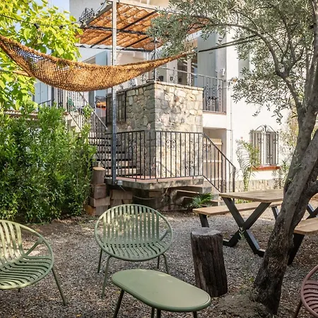 Entire Alosa-sleeps 12-private Pool-garden Villa Céret